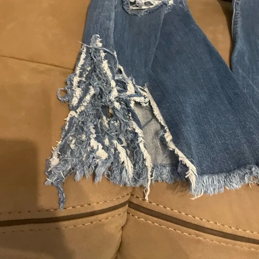 Plus Size Distressed Jeans- NWT